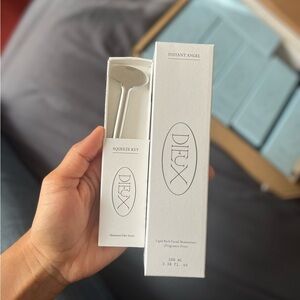 Dieux Instant Angel Lipid Rich Moisturizer with Squeeze Key - 100mL